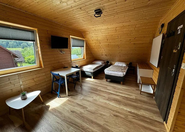 Feriehus Dom Pod Witosza Staniszow